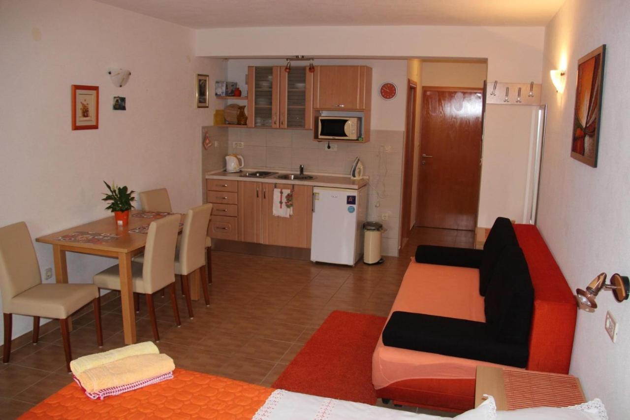 Apartmani Nima Тучепи Экстерьер фото